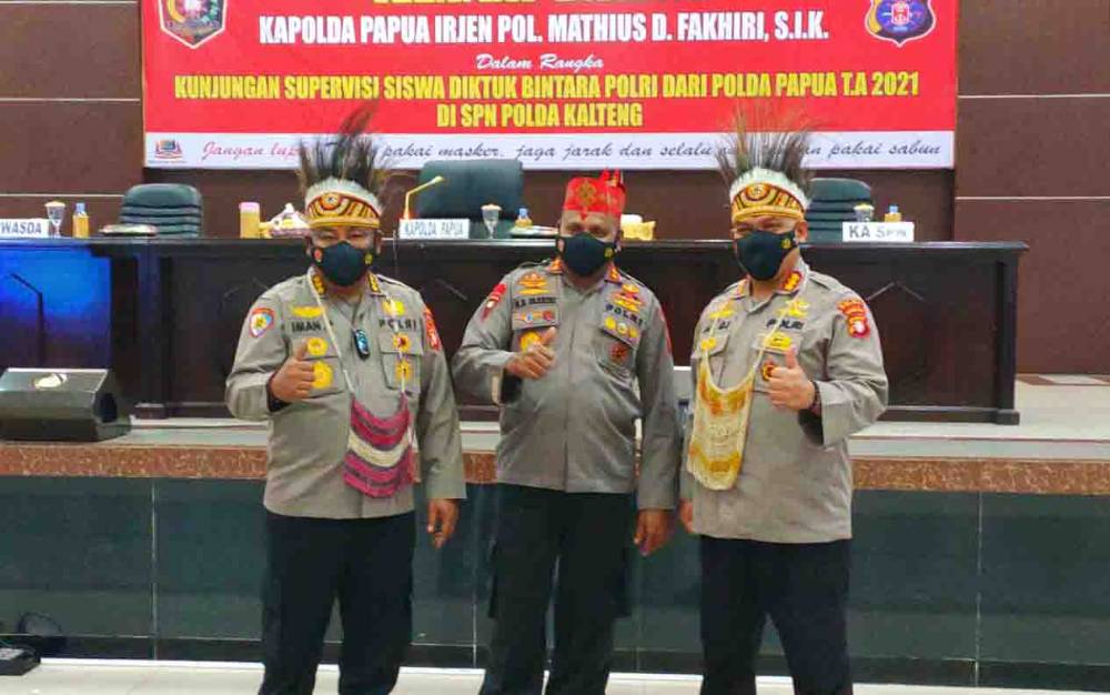 Ini Pesan Kapolda Papua Kepada Siswa SPN Polda Kalteng Asal Papua