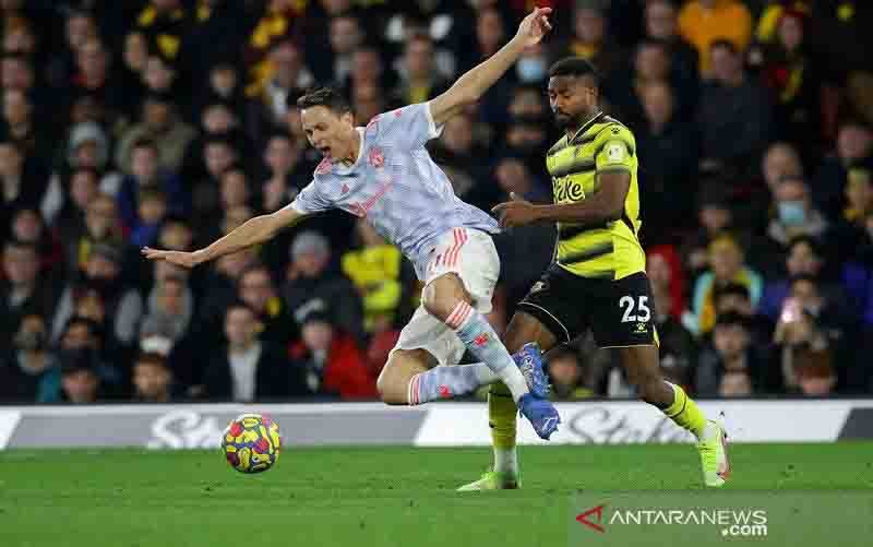 Manchester United Terjerembab di Kandang Watford