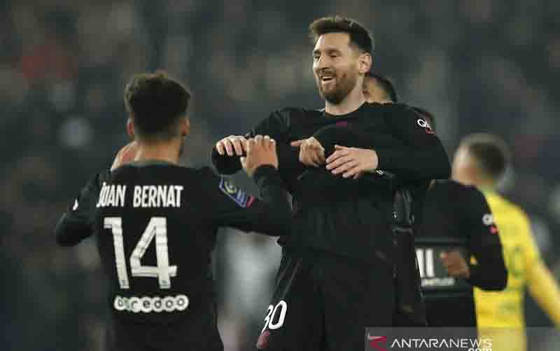 PSG Bekuk Nantes Walau Tuntaskan Laga dengan 10 Pemain