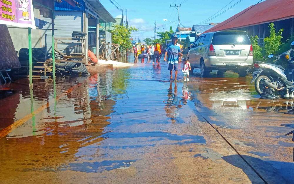 Banjir di Palangka Raya Mulai Surut, Permukiman Warga Masih Tergenang Air
