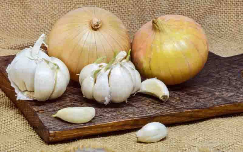 Jangan Dibuang, ini Manfaat Kulit Bawang