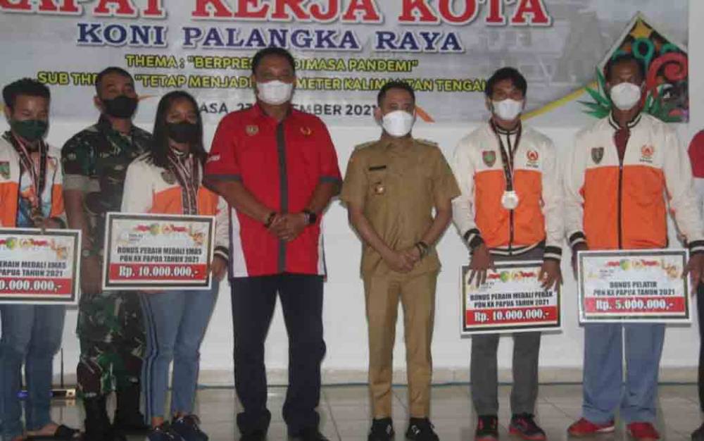 Wali Kota Buka Rapat Kerja KONI Palangka Raya