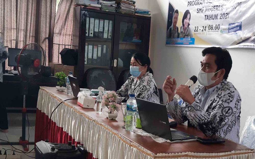 SMP Negeri 6 Kurun Gelar Bimtek Digitalisasi Sekolah