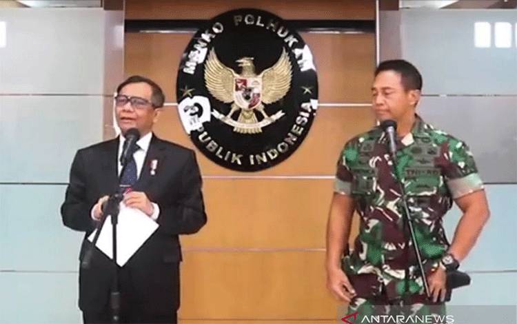 Panglima TNI Sambangi Menko Polhukam Bahas Penanganan Papua