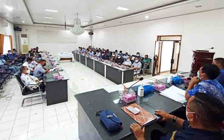 Pemkab Barito Utara Sosialisasi Penerbangan Perdana Wings Air di Bandara HM Sidik ke Perusahaan