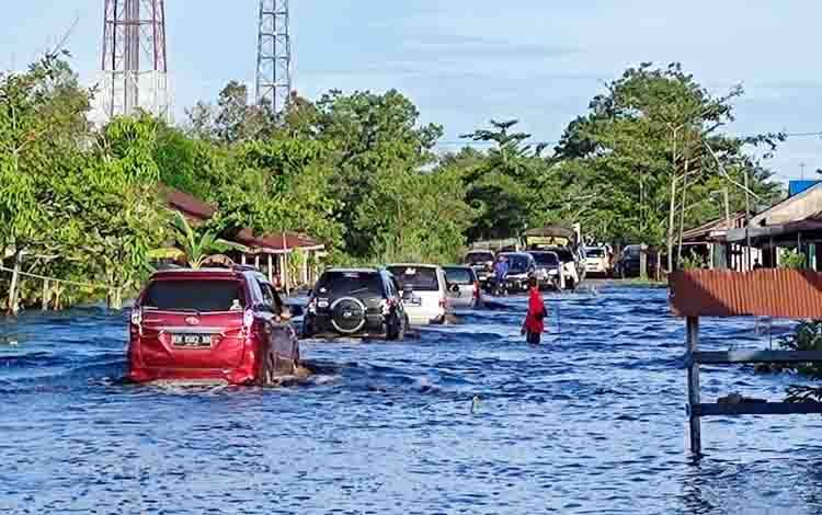 Pemprov Kalteng Sampaikan Program Jangka Pendek dan Jangka Panjang Penanganan Banjir