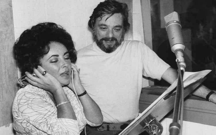 Komposer Musikal Stephen Sondheim Tutup Usia