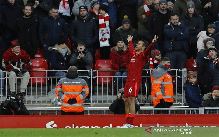 Liverpool Cukur Southampton 4-0