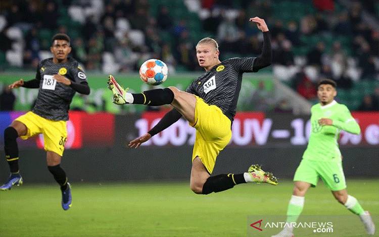 Haaland Kembali, Dortmund Hantam Wolfsburg 3-1