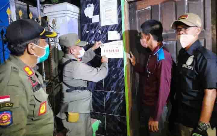 Pajak Dibayar, Satpol PP Katingan Lepas Segel 19 Cafe di Kereng Pangi