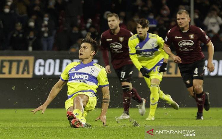 Dybala Gagal Eksekusi Penalti, Tapi Juventus Tetap Kantungi Tiga Poin