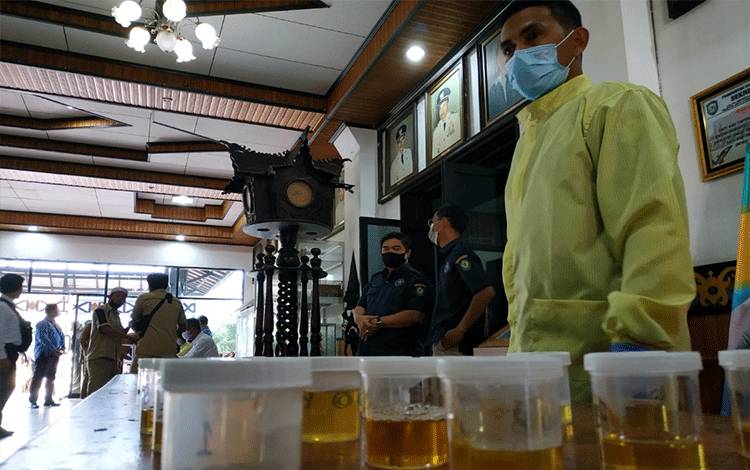 Tes Urine Akan Dilakukan Terhadap Pegawai SOPD di Kotim