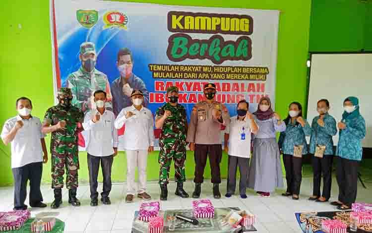 Kodim Buntok Canangkan Program Kampung Berkah di Desa Sibung