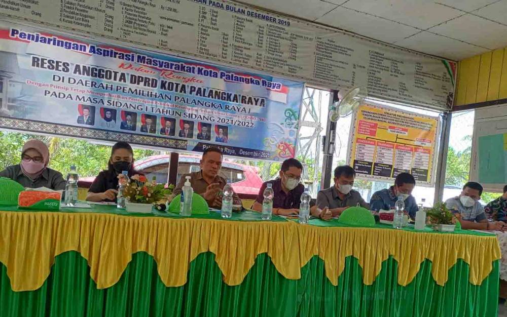 Anggota DPRD Palangka Raya Dapil 1 Reses di Kelurahan Marang