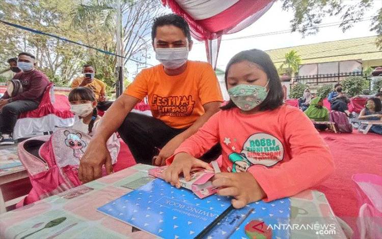 Pemprov Kalteng Gelar Festival Literasi Tingkatkan Gemar Membaca