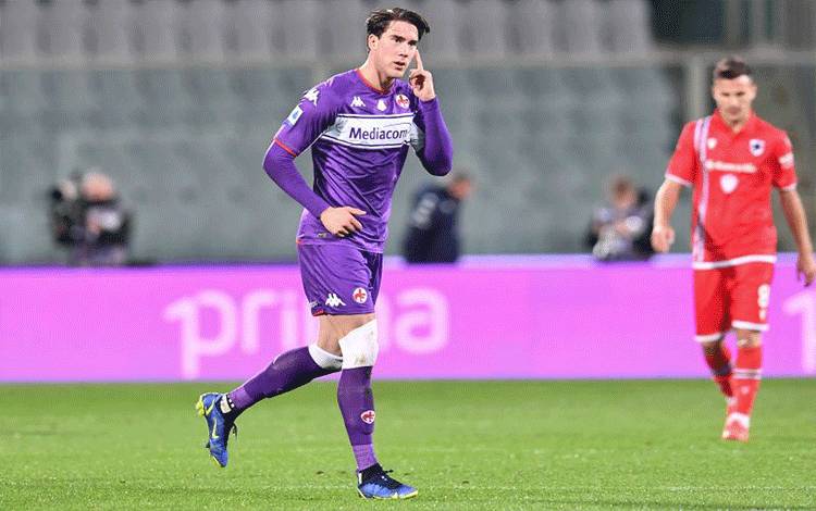 Vlahovic Lontarkan Fiorentina ke Urutan Kelima Usai Bekap Bologna 3-2