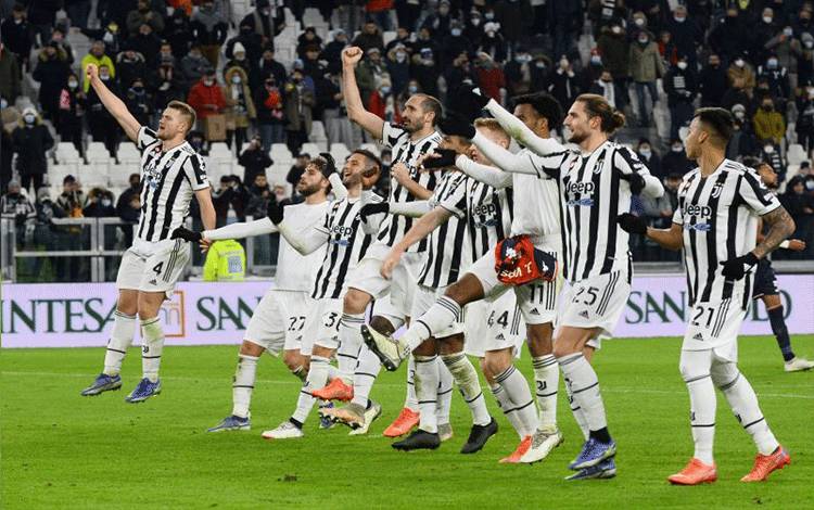 Juventus Torehkan Kemenangan Penting Usai Telan Genoa 2-0
