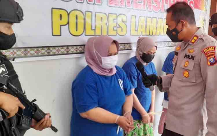 Emak-Emak Kurir 2 Kg Sabu Dijanjikan Upah Rp 50 Juta