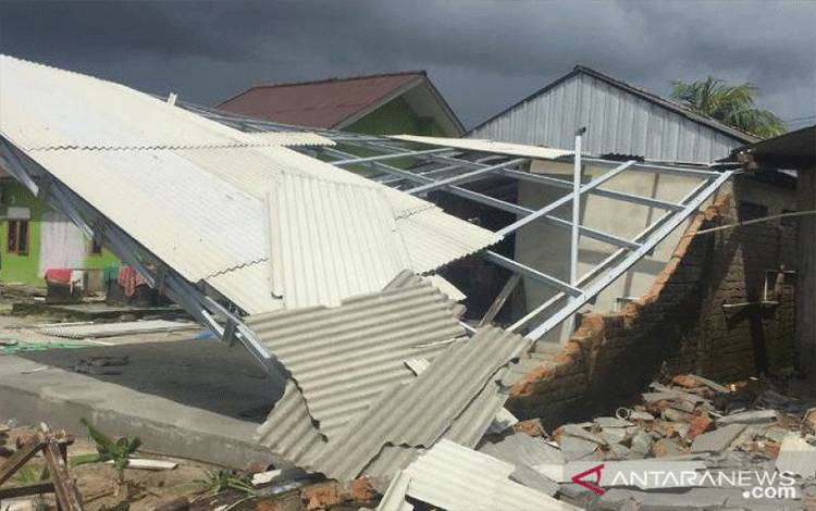 217 Rumah di Bencah Rusak Diterjang Puting Beliung
