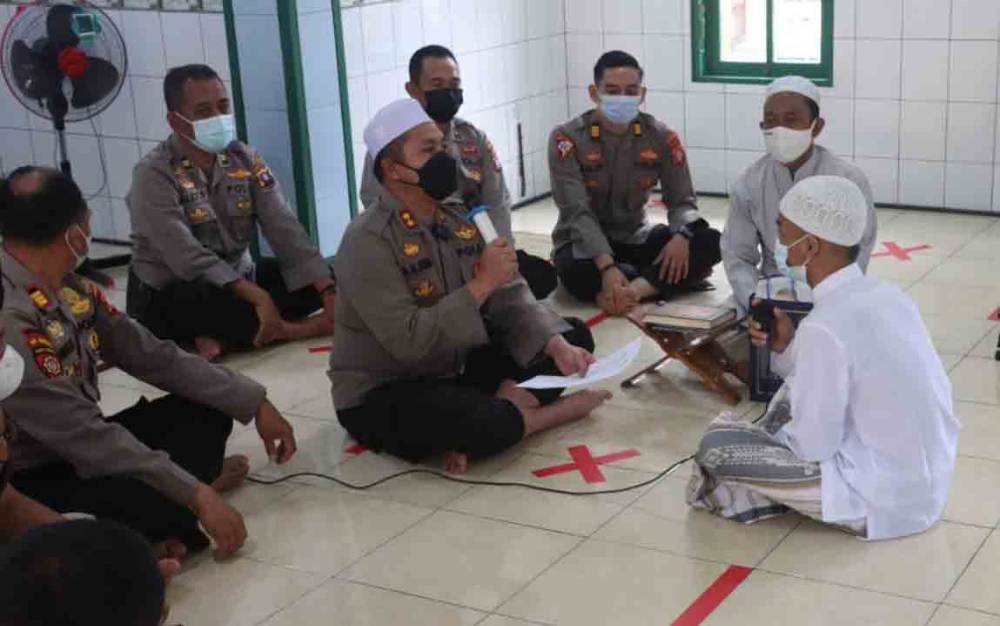 Tahanan Polres Kotim Dapat Hidayah Memeluk Islam karena Sering Dengar Adzan di Sel