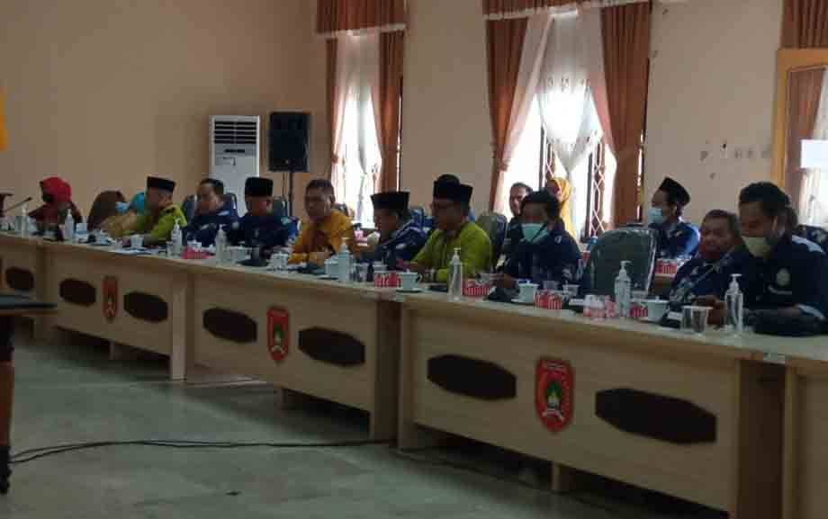 DPRD Kobar Gelar Rapat Dengar Pendapat Terkait Kesejahteraan Guru Honorer di RA dan Madrasah