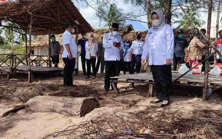 Tergerus Abrasi dan Banjir Rob, Pemkab Kobar Berencana Bangun Jalan Penghubung Baru di Pesisir Kumai