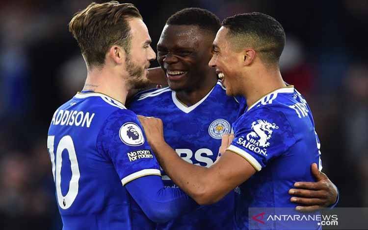 Leicester Gulung Newcastle saat Burnley dan West Ham Berbagi Poin