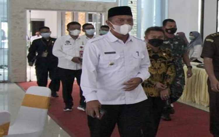 Vaksinasi Tahap II Baru 50 Persen, Dinkes Sukamara Diminta Fokus