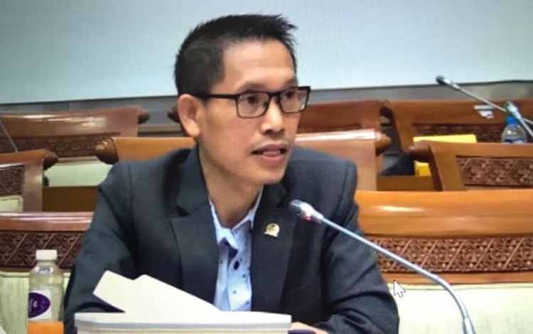 Anggota DPR Sambut Baik Kebijakan Penundaan Umrah