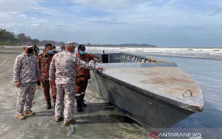 Korban Meninggal Akibat Kapal Karam di Johor Bahru 19 Orang