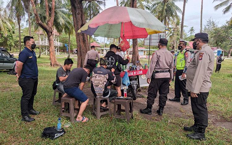 Pengunjung Wisata Diingatkan Taat Protokol Kesehatan