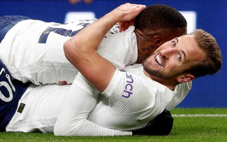 Tottenham Imbangi Liverpool 2-2