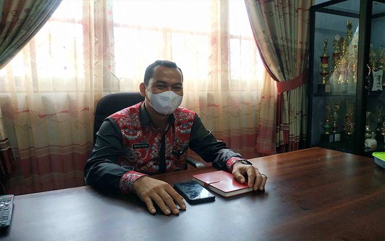 Dengan Segala Keterbatasan, Kelurahan Kuala Pembuang I Bertekat?Tingkatkan Pelayanan