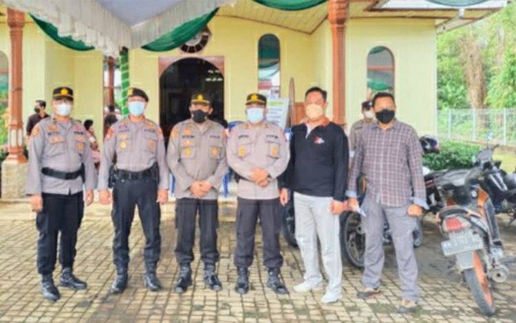 Pastikan Kondusif, Polres Kapuas Patroli dan Sambangi Tempat Ibadah