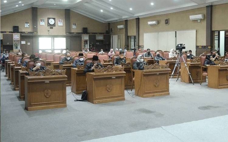 Perusda Pasar Harus Mampu Dongkrak Ekonomi Daerah