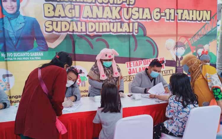 Gubernur Kalteng Ajak Orang Tua Tak Takut Vaksinkan Anak