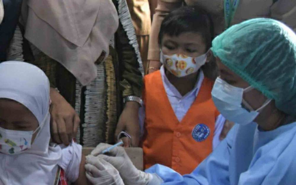 Legislator Kapuas Ini Dorong Sosialisasi dan Edukasi Vaksinasi Anak 6-11 Tahun Terus Dilakukan