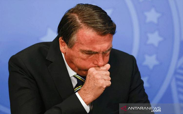 Presiden Brazil Bolsonaro Kritik Rencana Vaksinasi Anak