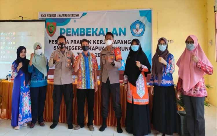 Polsek Kapuas Murung Ajak Pelajar Hindari Penyalahgunaan Narkoba