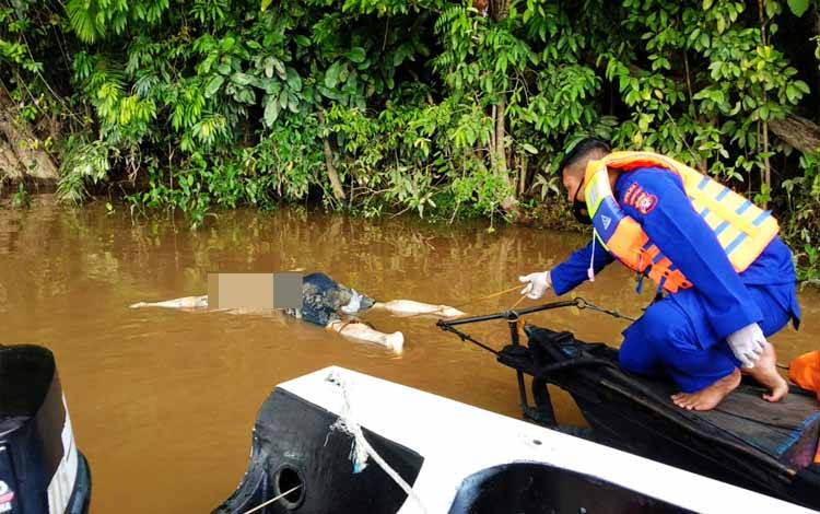Seorang Pria Ditemukan Mengapung di DAS Kahayan