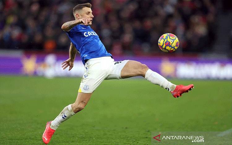 Rafa Benitez Akui Lucas Digne Sudah Tak Betah di Everton