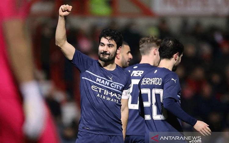 Manchester City Lewati Tim Strata Keempat Swindon Town di Piala FA