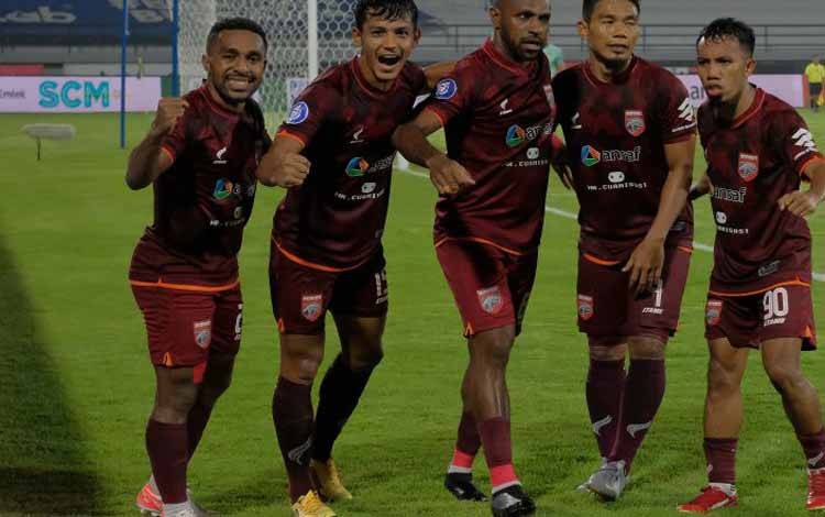 Gol Boaz Solossa Selamatkan Borneo FC dari Kekalahan Lawan Persik