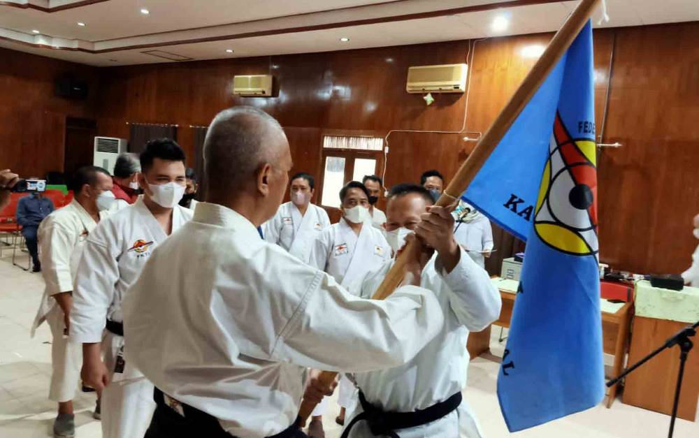 Pengurus FKTI Korda Kalteng dan Korca Kapuas Dilantik