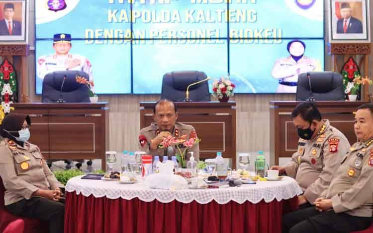 Kapolda Kalteng Tatap Muka Dengan Bidang Keuangan Jalin Hubungan Emosional