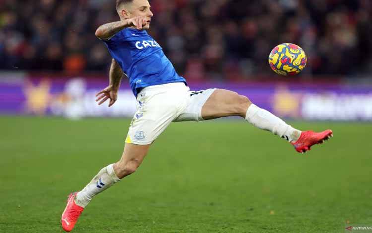 Lucas Digne Segera Tinggalkan Everton dan Gabung Aston Villa