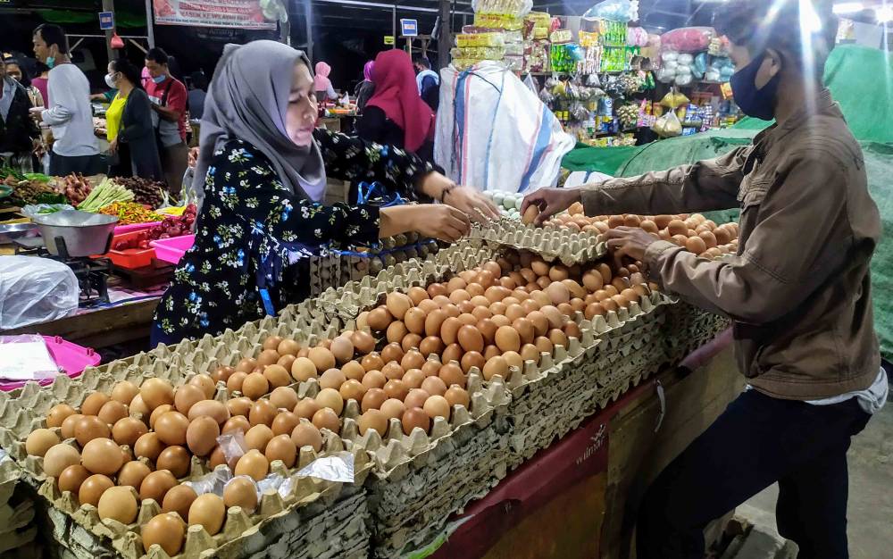 Harga Sejumlah Kebutuhan Pokok di Kotim Tak Kunjung Turun, Pedagang Jadi Sasaran Keluhan Pembeli