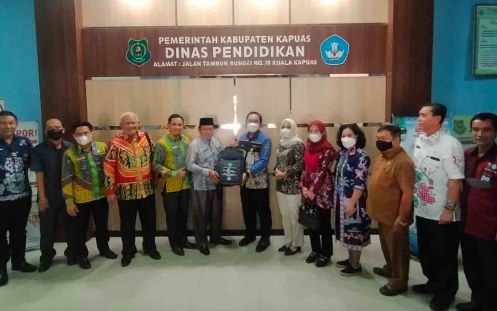 Disdik Kapuas Dikunjungi DPRD Tabalong untukSharing Komitmen Mutu Pendidikan
