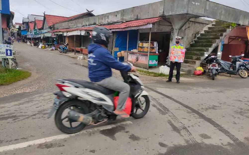Ini yang Dilakukan Satlantas Polres Gumas untuk Mengingatkan Masyarakat Soal Prokes Selama Pandemi
