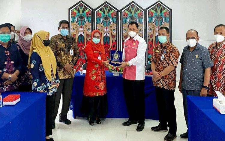 Komisi III DPRD dan Dinas Pariwisata Tabalong Kunker ke Barito Utara